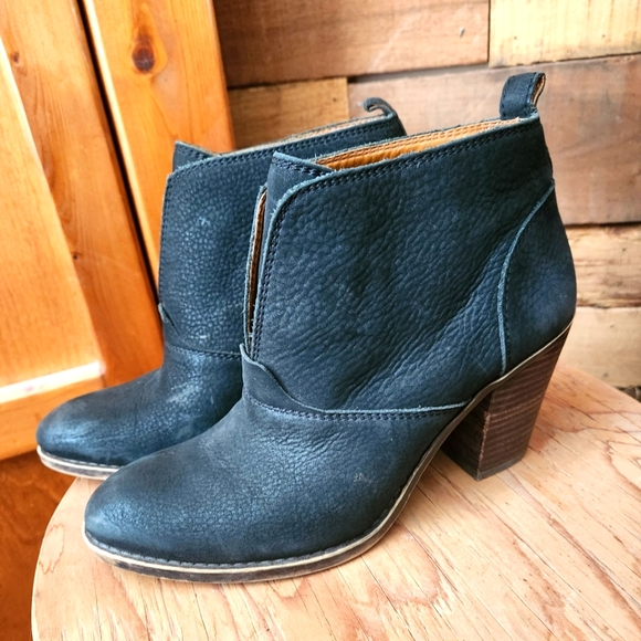 Lucky Brand Shoes - Lucky Brand Booties